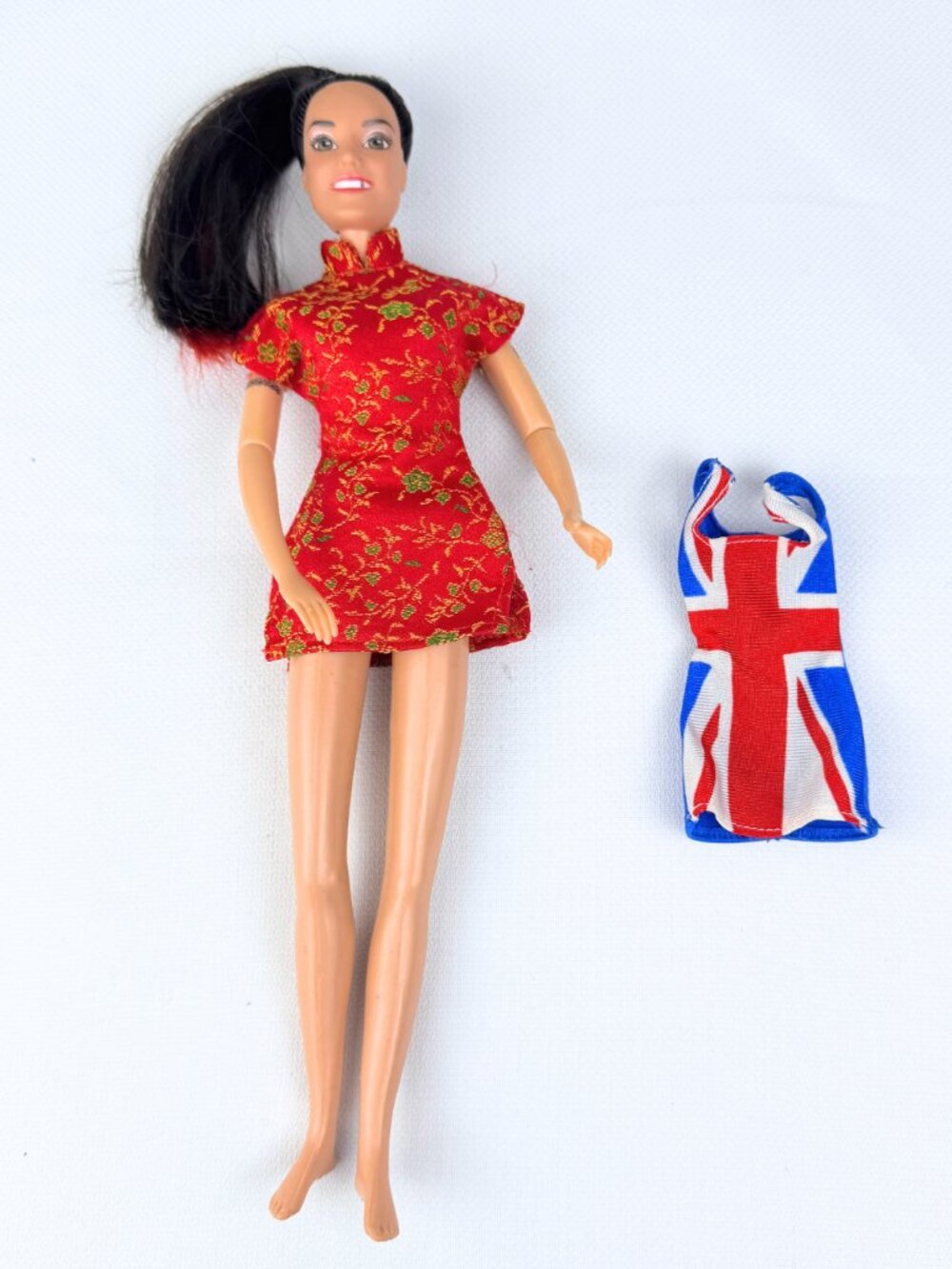 1997-1998 Spice Girls Scary Spice Doll & 2 Ginger Spice Dresses